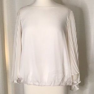 Adrianna Papell Blouse w/Accordian Sleeves